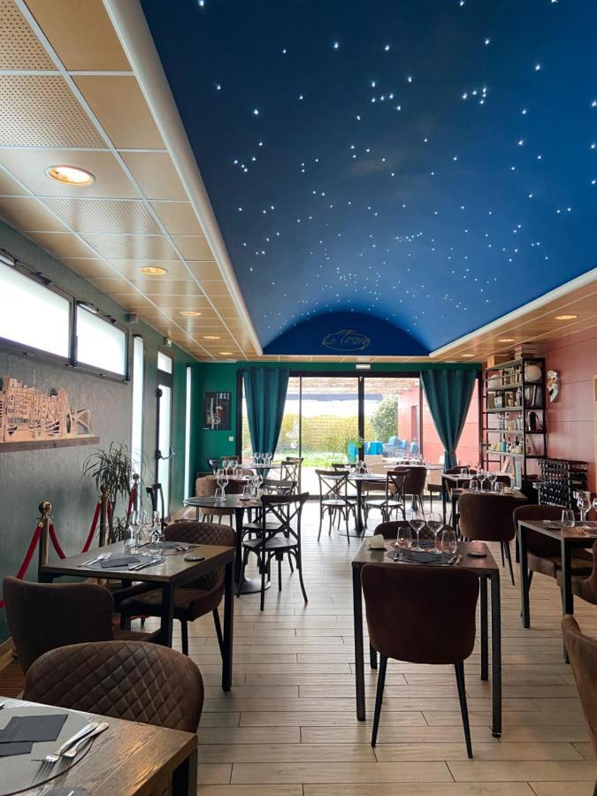 Logis Hotel Restaurant Spa Le Tosny Epaignes Экстерьер фото
